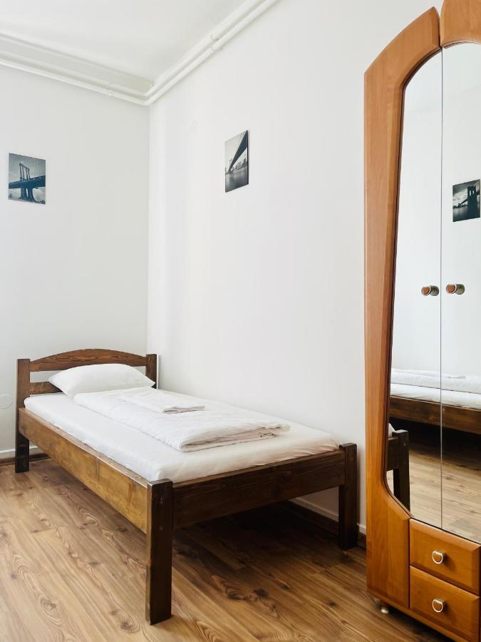 Aparthotel Gabor Panzio Gyál Exterior foto